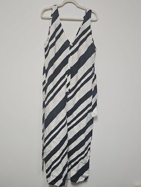 Striped Black & White Sleeveless Jumpsuit